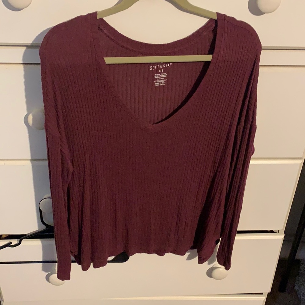 Maroon V-neck Light Sweater